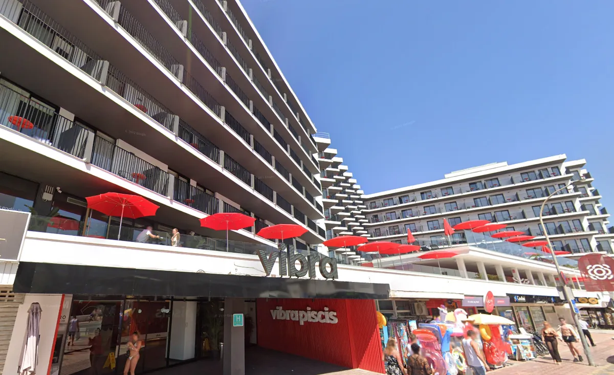 tragic-loss-scottish-student-dies-in-ibiza-hotel-incident