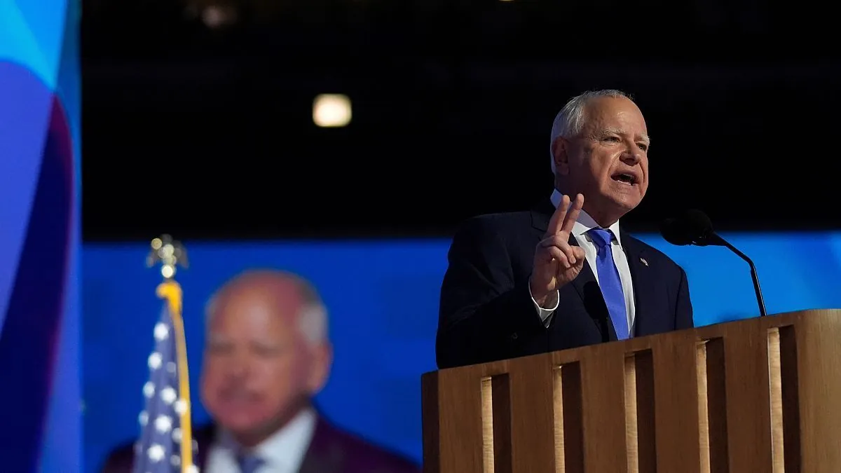 governors-sons-emotional-reaction-steals-spotlight-at-democratic-convention