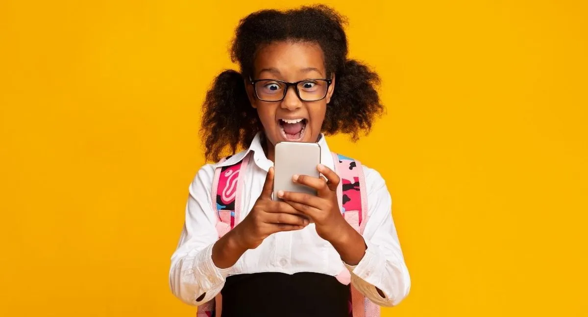 ee-advises-brick-phones-for-kids-amid-growing-smartphone-concerns