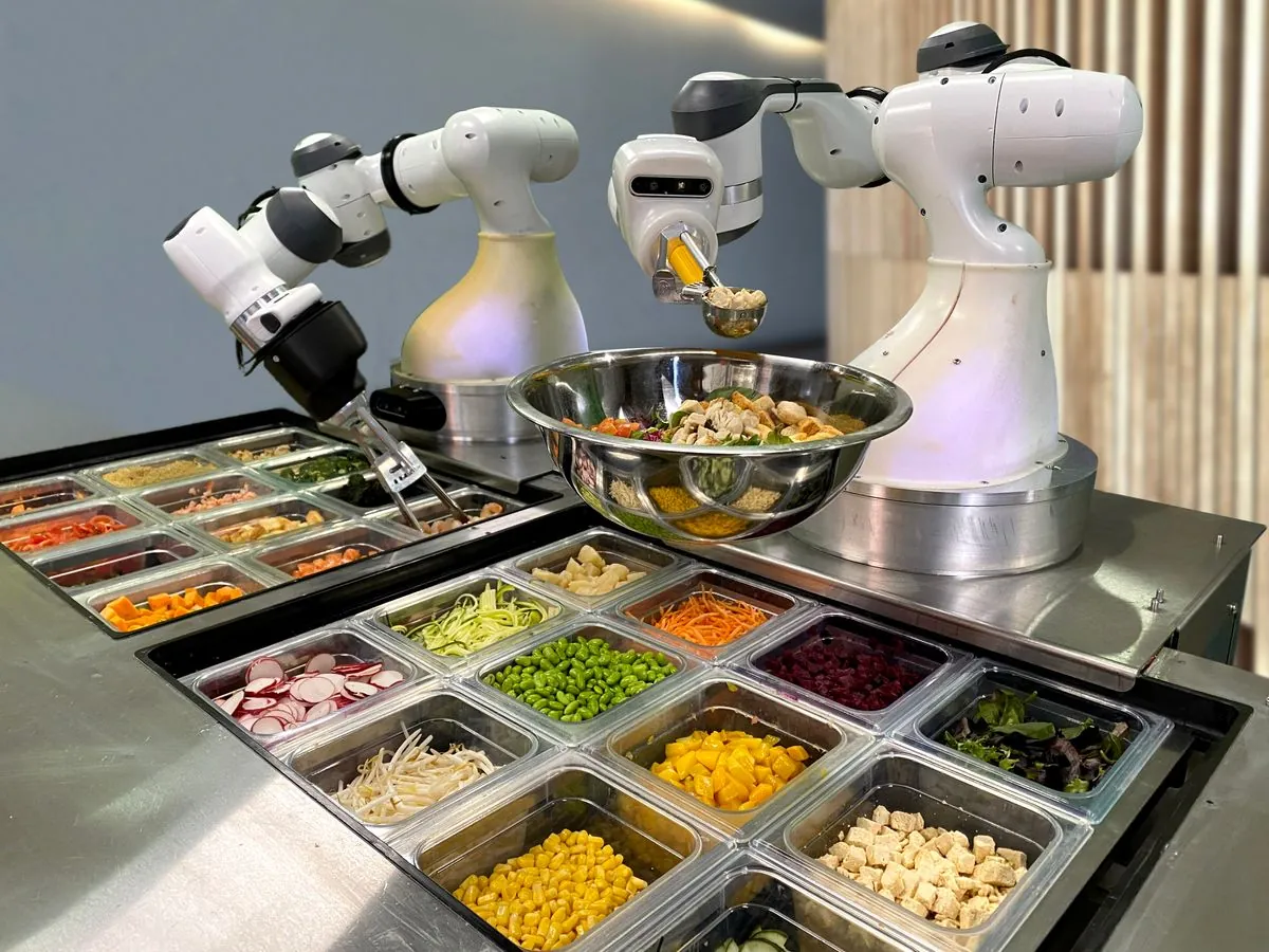 Robot Chefs: Kaikaku's Tech Revolution in Fast Food Industry