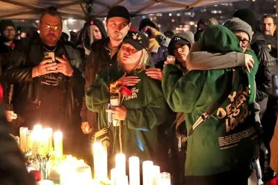 Sicilian Town Honors Bayesian Yacht Victims in Poignant Vigil