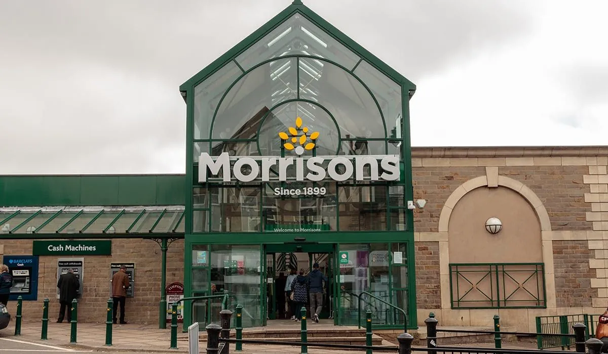 morrisons-shifts-gears-night-work-reduction-sparks-efficiency-drive