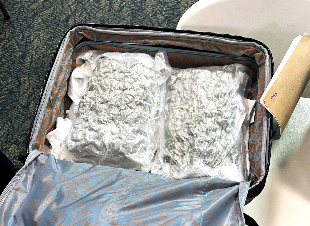 uk-airports-see-surge-in-cannabis-smuggling-amid-global-decriminalization