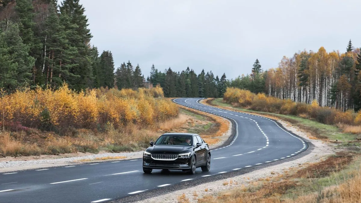 Polestar CEO Resigns Amid EV Market Challenges