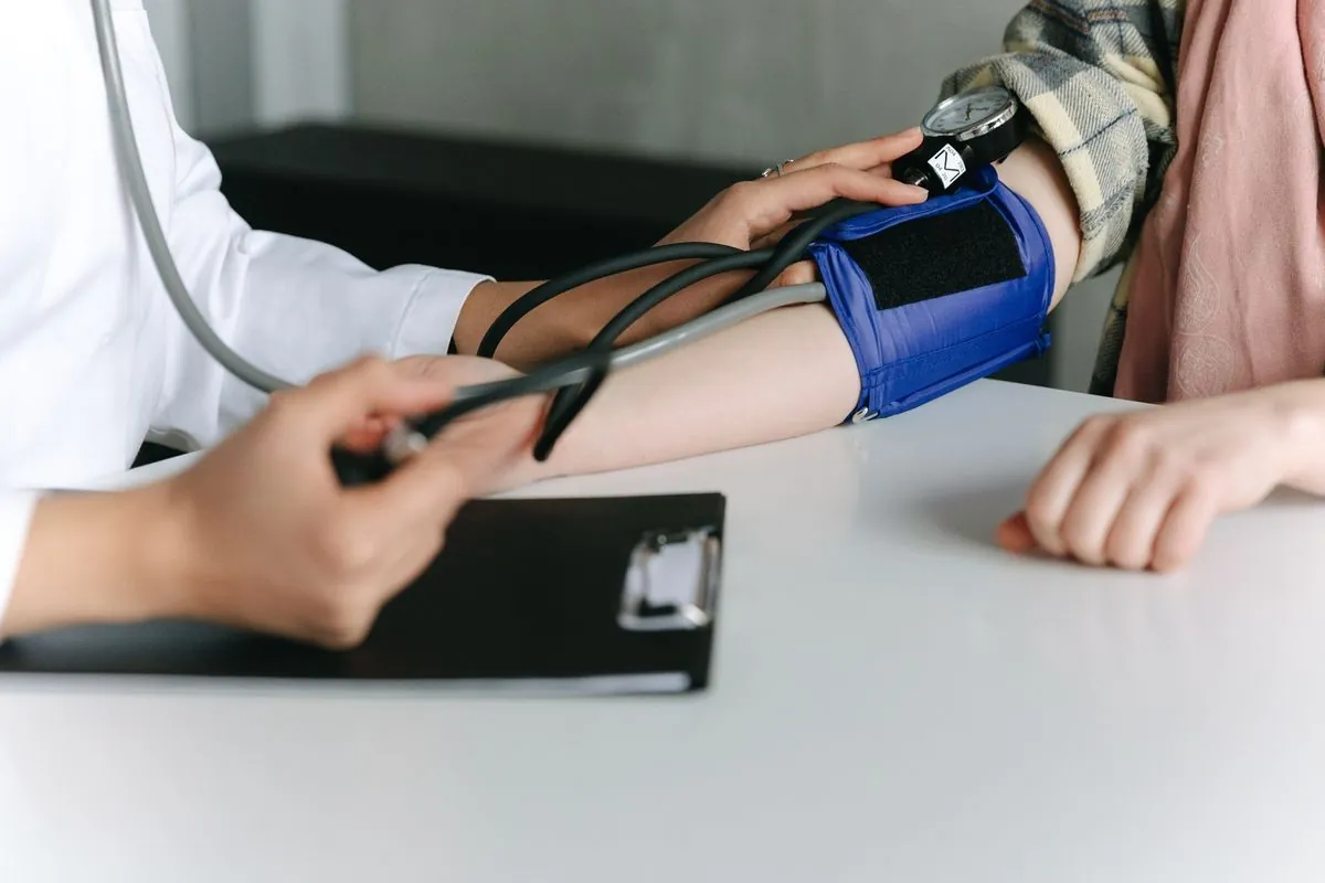 NHS Expands Blood Pressure Checks to Dentists and Opticians