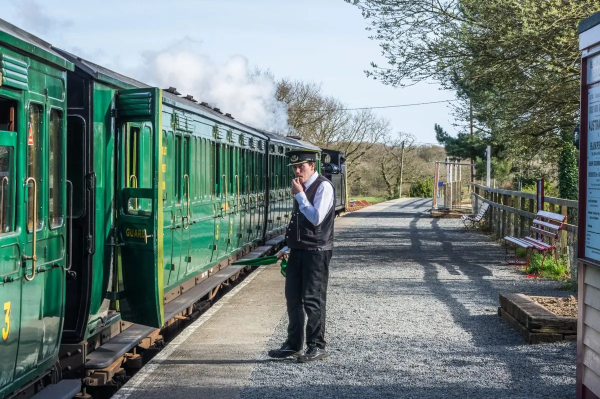 UK Government Considers 15% Pay Hike for Train Guards Amid Union Talks