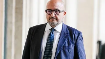 Italian Culture Minister Admits Affair with Influencer in Tearful TV Confession