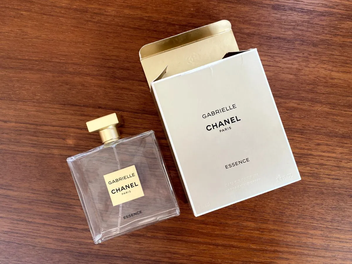 Chanel's Cristalle Perfume: Customer's Scent Shift Sparks Inquiry