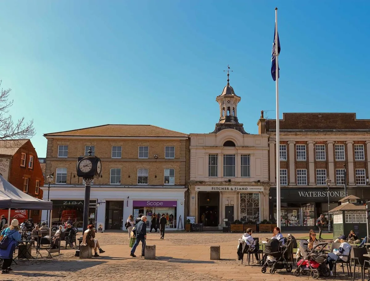 hitchin-voters-express-regret-as-labours-popularity-wanes