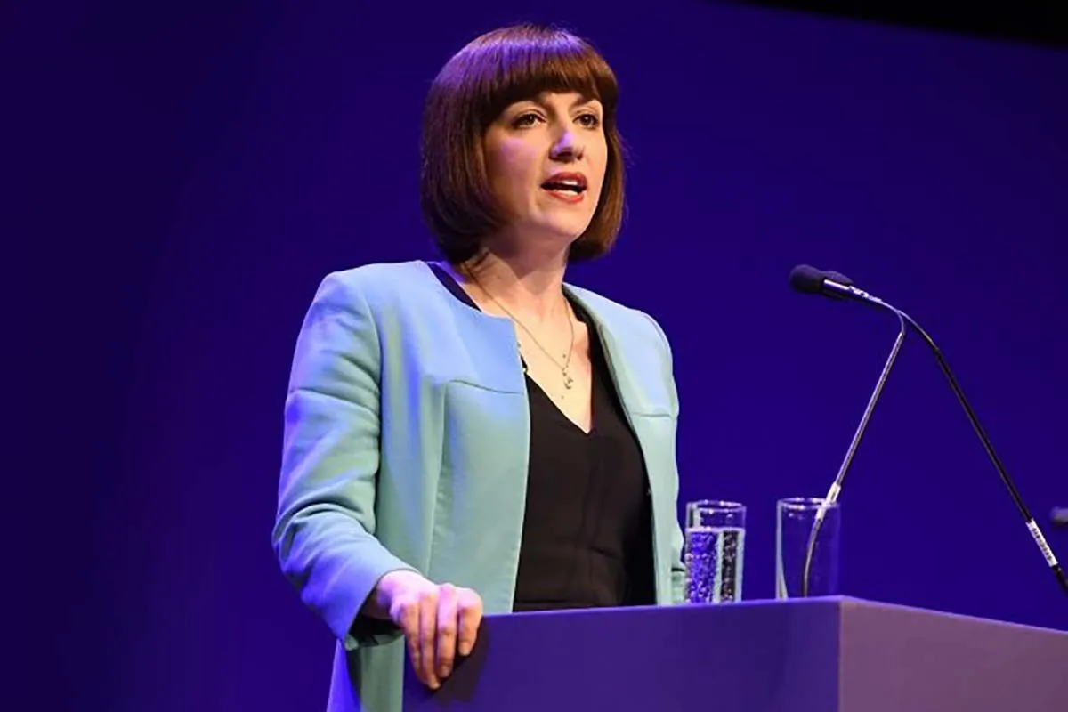 Labour Education Secretary Defends £14,000 Donation for Events