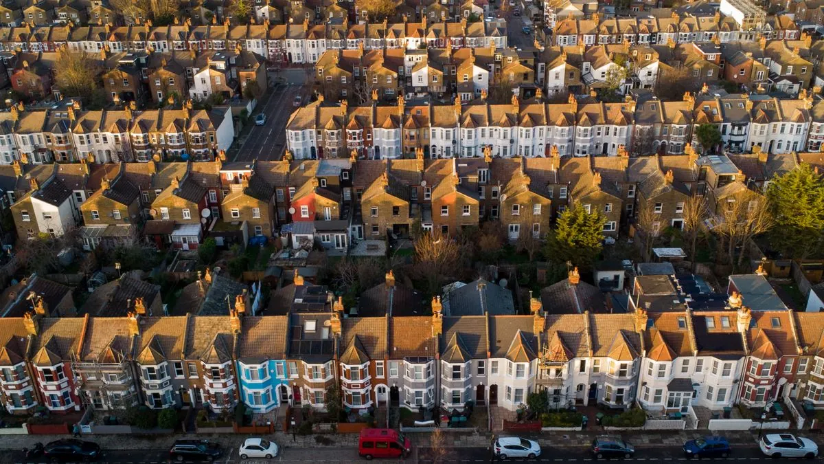 londons-rental-crisis-the-struggle-for-affordable-housing-intensifies