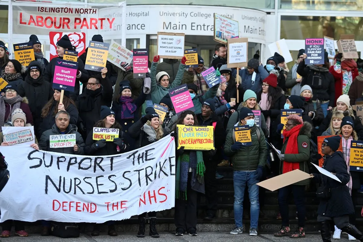 Nurses' Pay Rejection Challenges UK Government's Economic Strategy