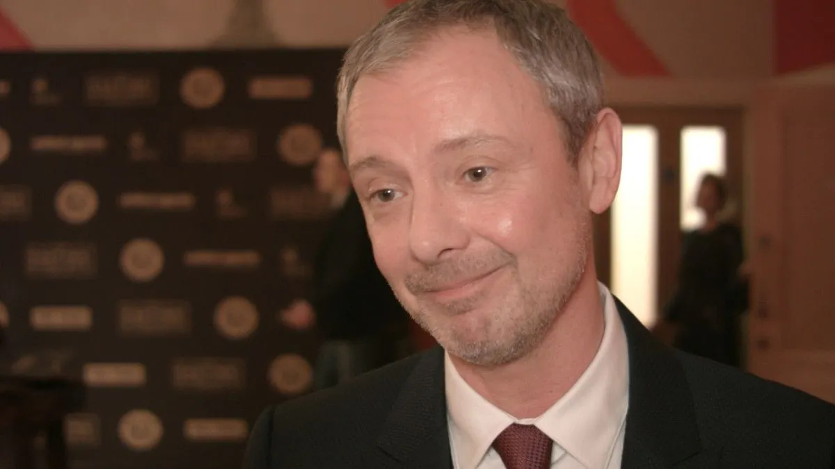 john-simm-uncovers-shocking-family-secret-in-dna-journey