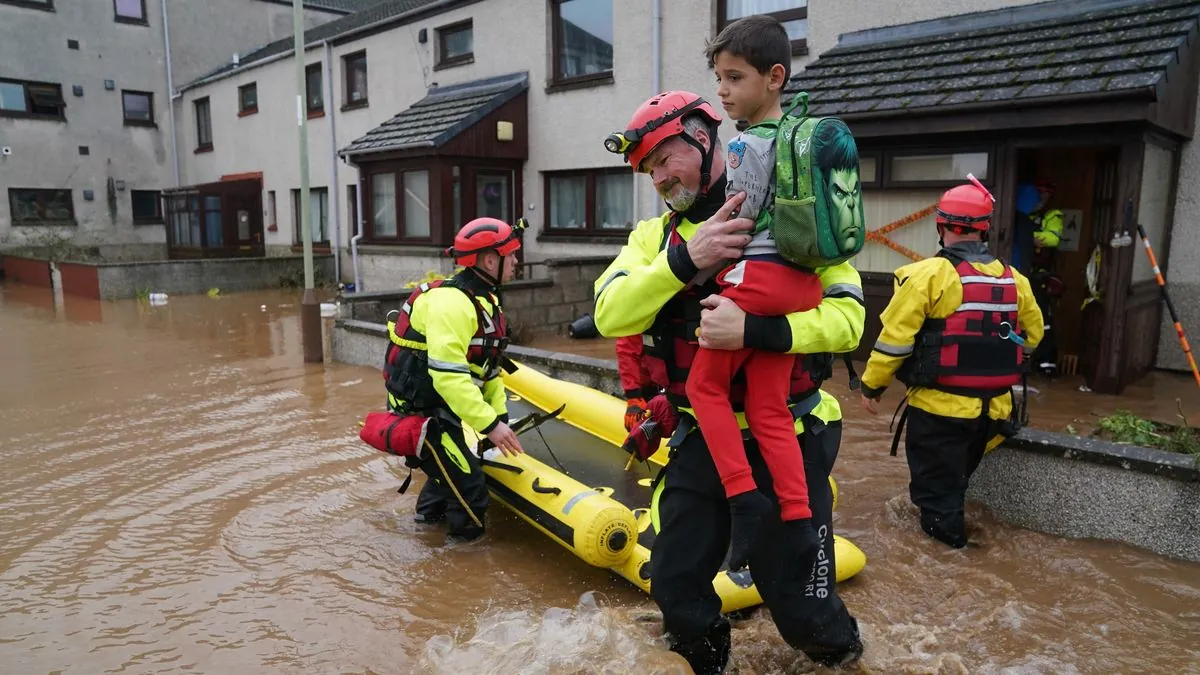 underwater-search-launched-for-missing-woman-in-yorkshire-market-town