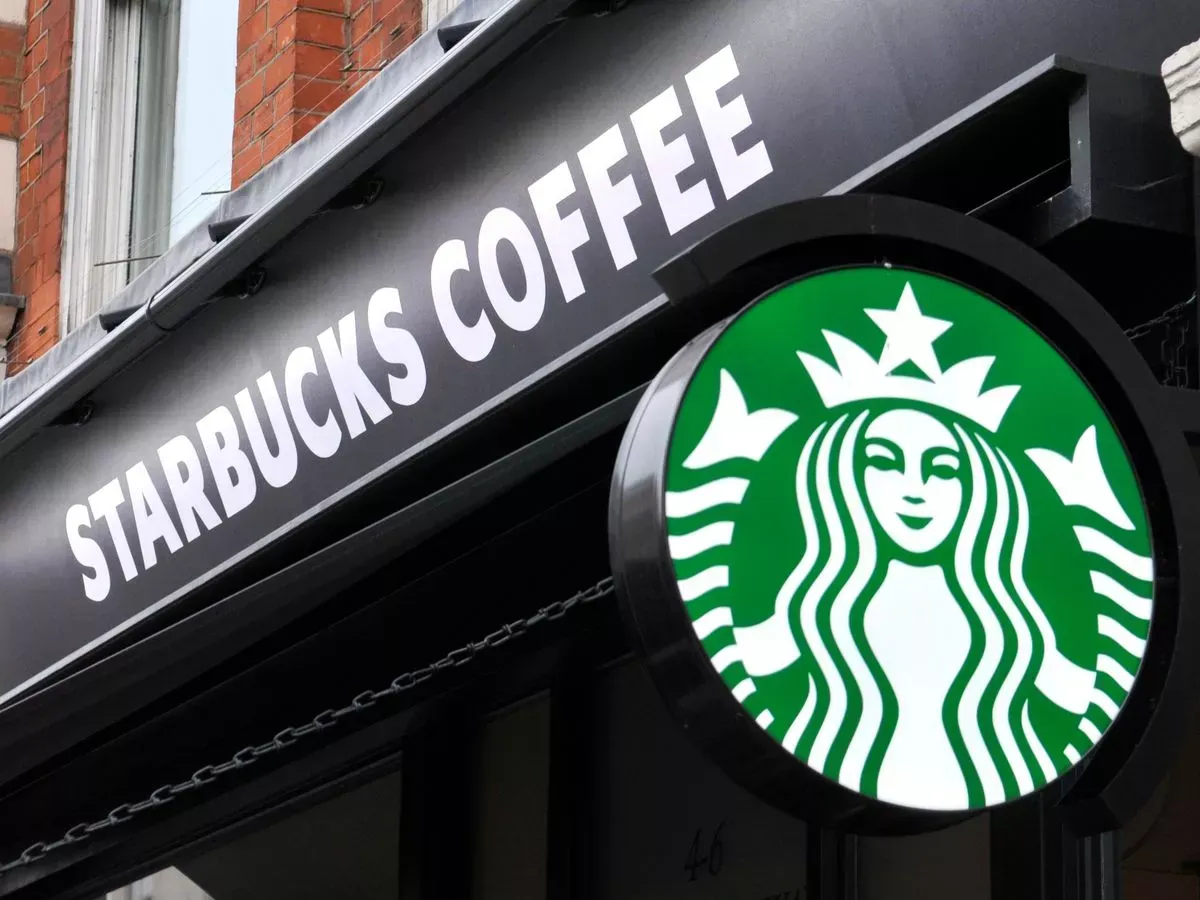 Starbucks bets $113m on new CEO to fix rapidly cooling coffee empire