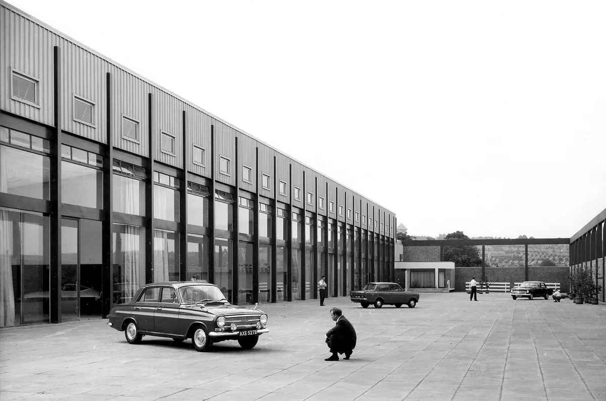 Expert reveals truth behind mysterious Luton car factory shutdown